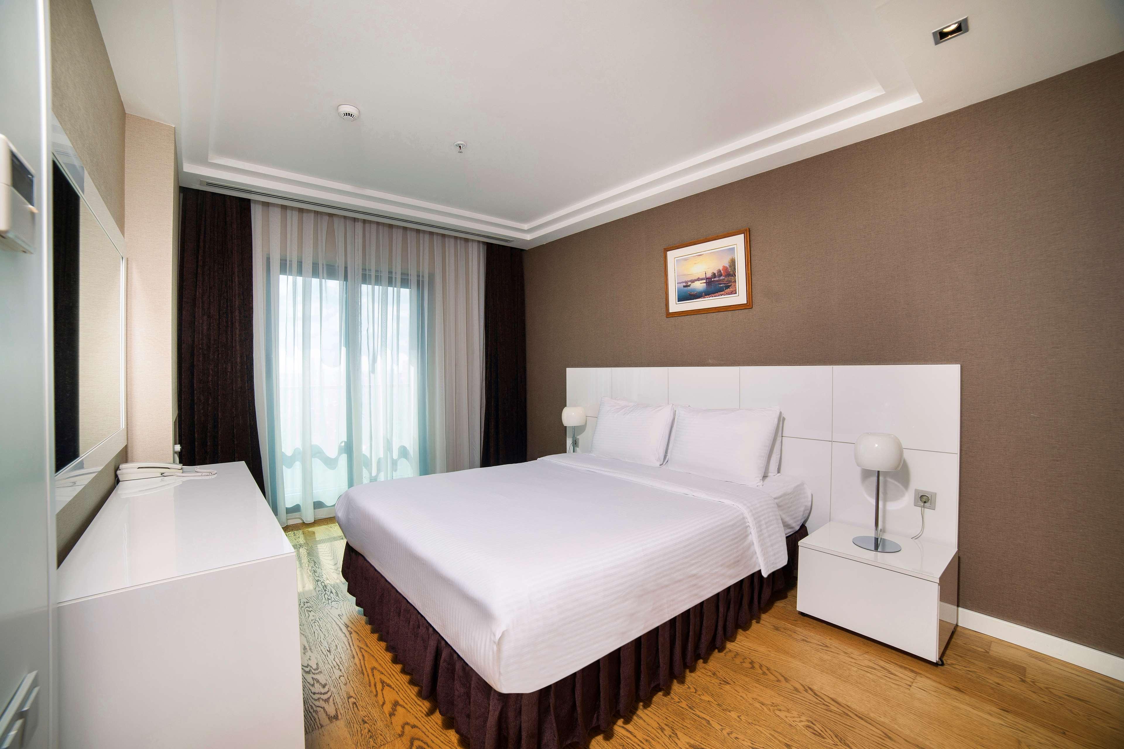 Radisson Residences Avrupa Tem Стамбул Екстер'єр фото