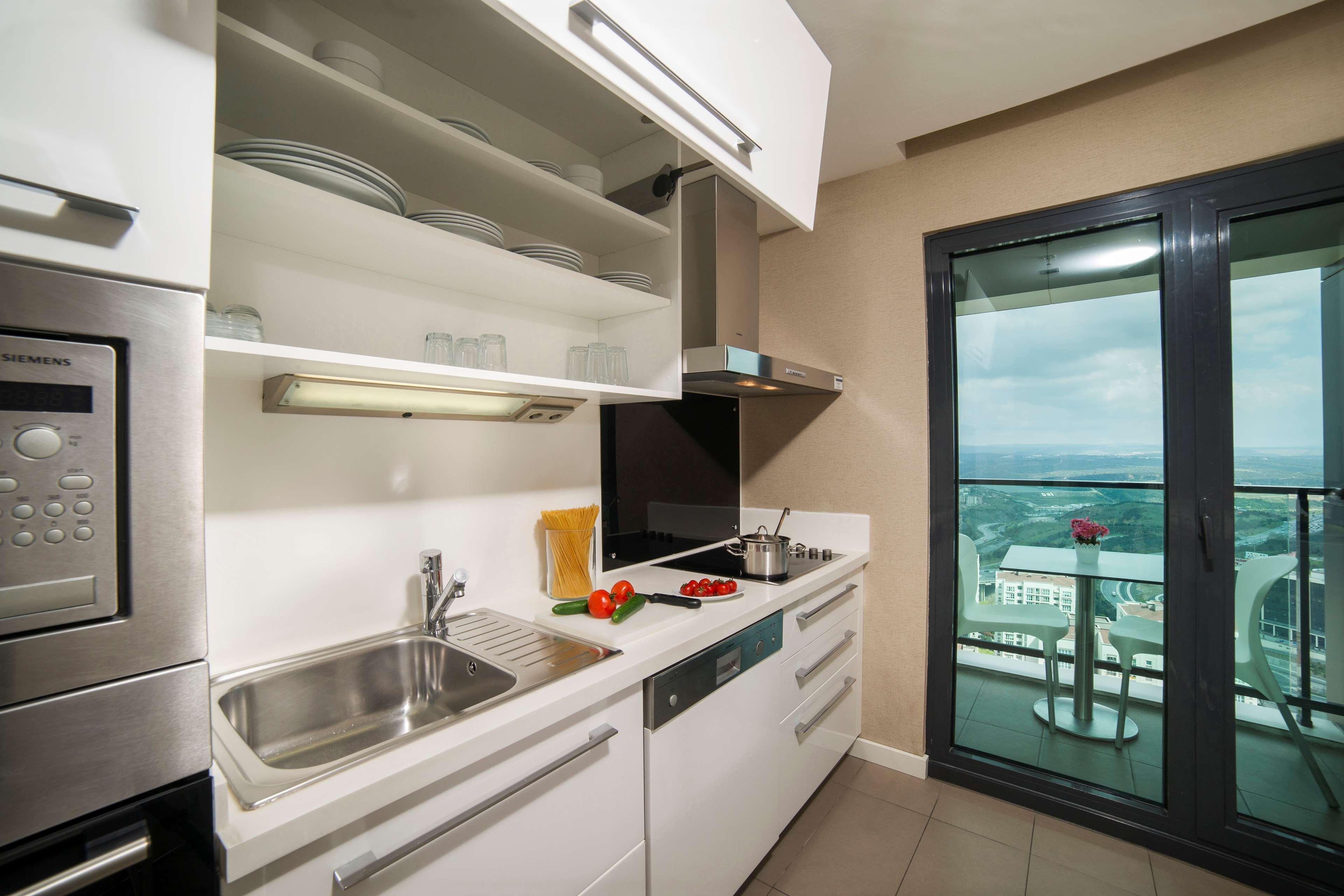 Radisson Residences Avrupa Tem Стамбул Екстер'єр фото
